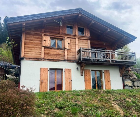 Avant — Rénovation d'un chalet, Les Carroz d'Arâches (74)